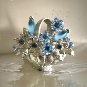 Brooch, Flower Basket, Vintage Silver-Tone, Blue Marquise and Round Rhin…